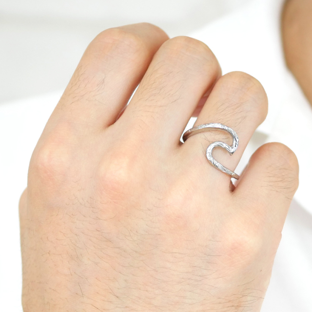 スクロールフォルムリング