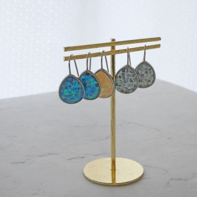 金属アレルギー対応 ステンレスピアス シンセティックシェルモザイクピアス（両耳用） 金属アレルギー 316L moscea079