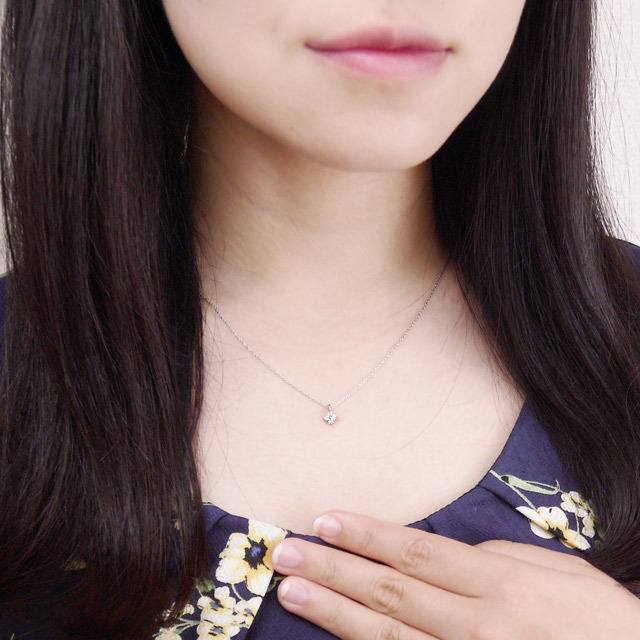美品★4℃ K10 ジルコニア　フラワー ネックレス ペンダント Birth Flower】4月誕生花 K10 ピンクゴールド サクラ ネックレス