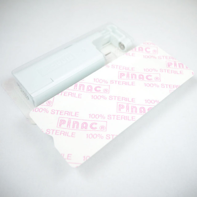 1/100秒瞬間ピアッサーPINAC?Uα