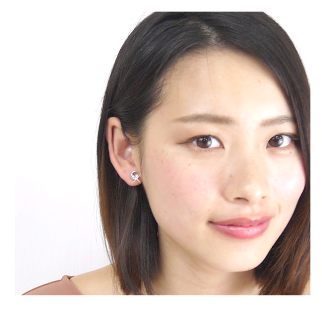 ゴシックムーンジュエルピアス