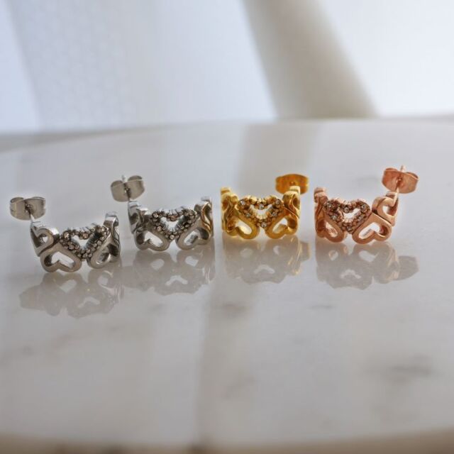 金属アレルギー対応 ステンレスピアス コネクトハートピアス スタッドピアス ファーストピアス セカンドピアス スタッドピアス スポーツ プール 両耳用 sces409