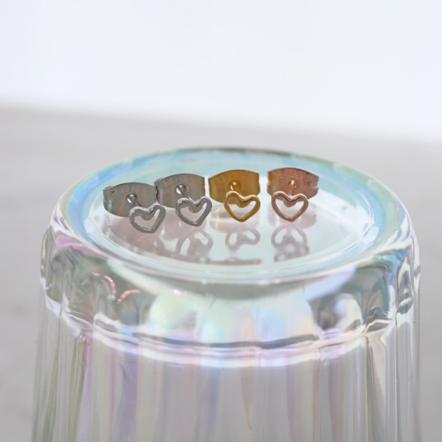 金属アレルギー対応 ステンレスピアス プチオープンハートピアス（両耳用）  金属アレルギー 316L sces502