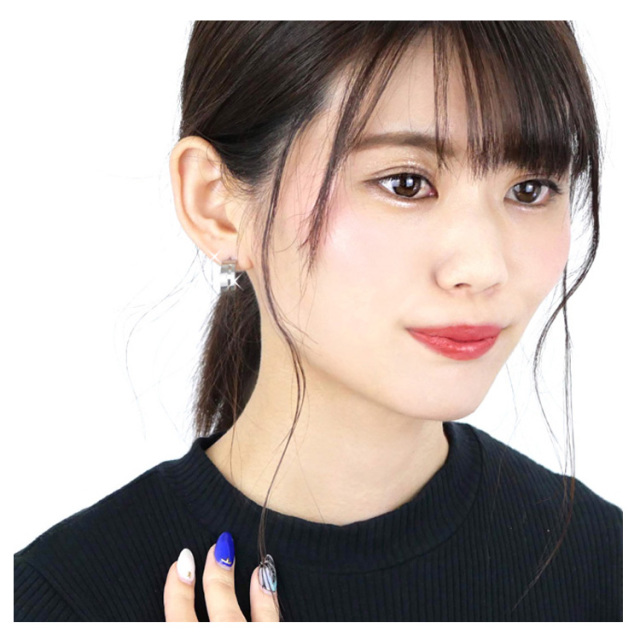 ジュエルカーブプレートピアス