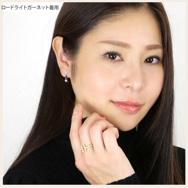 金属アレルギー対応 [EMBELLIR] ステンレスピアス キュービック
