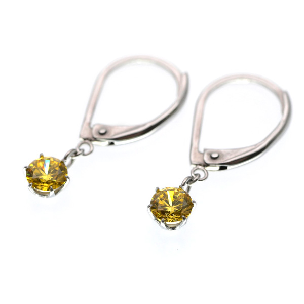 金属アレルギー対応 [EMBELLIR] カラー立爪ジルコニアピアス tk075