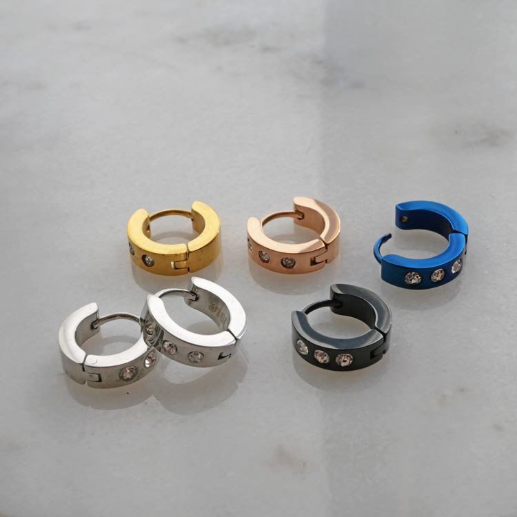 金属アレルギー対応 トリプルジュエルピアス フープピアス つけっぱなし キャッチレス se2006