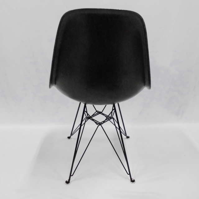Eames Side Shell Chair