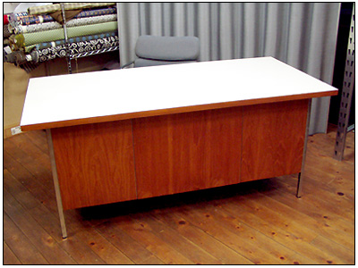knoll ノール　ビンテージ　L型デスク　書斎机　モダン　エグゼクティブデスク Knoll Small Executive Desk (White Top)