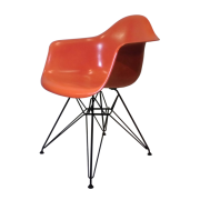 ハーマンミラーアームシェル