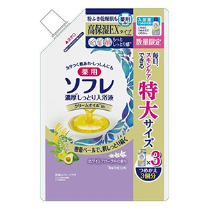 【数量限定】バスクリン　薬用ソフレ　濃厚しっとり入浴液ホワイトフローラルの香りつめかえ大容量１２００ｍｌ