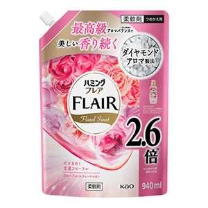 花王　ハミングフレア フローラルスゥィート スパウトパウチ　柔軟剤　つめかえ９４０ｍｌ