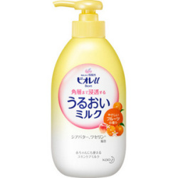 花王　ビオレｕ　角層まで浸透する　うるおいミルク　フルーツの香り300ｍｌ