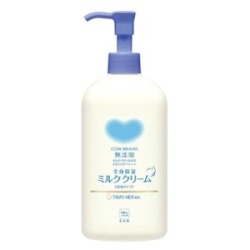 【数量限定】牛乳石鹸　カウブランド 無添加 全身保湿ミルククリーム ポンプ ２５０ｇ