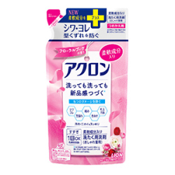 ライオン　アクロン　フローラルブーケつめかえ　３８０ｍｌ