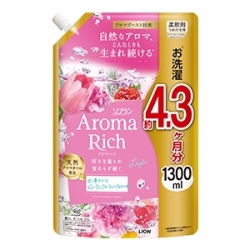 ライオン　ソフラン　アロマリッチ　レイラ　つめかえ超特大１３００ｍｌ　柔軟剤