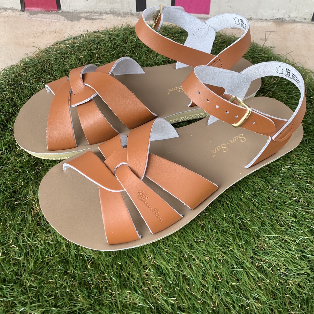 【Salt Water Sandals(ソルトウォーターサンダル)】Sun San swimmer(ベルクロ)/tan茶/大人サイズ22.5cm～26.7cm