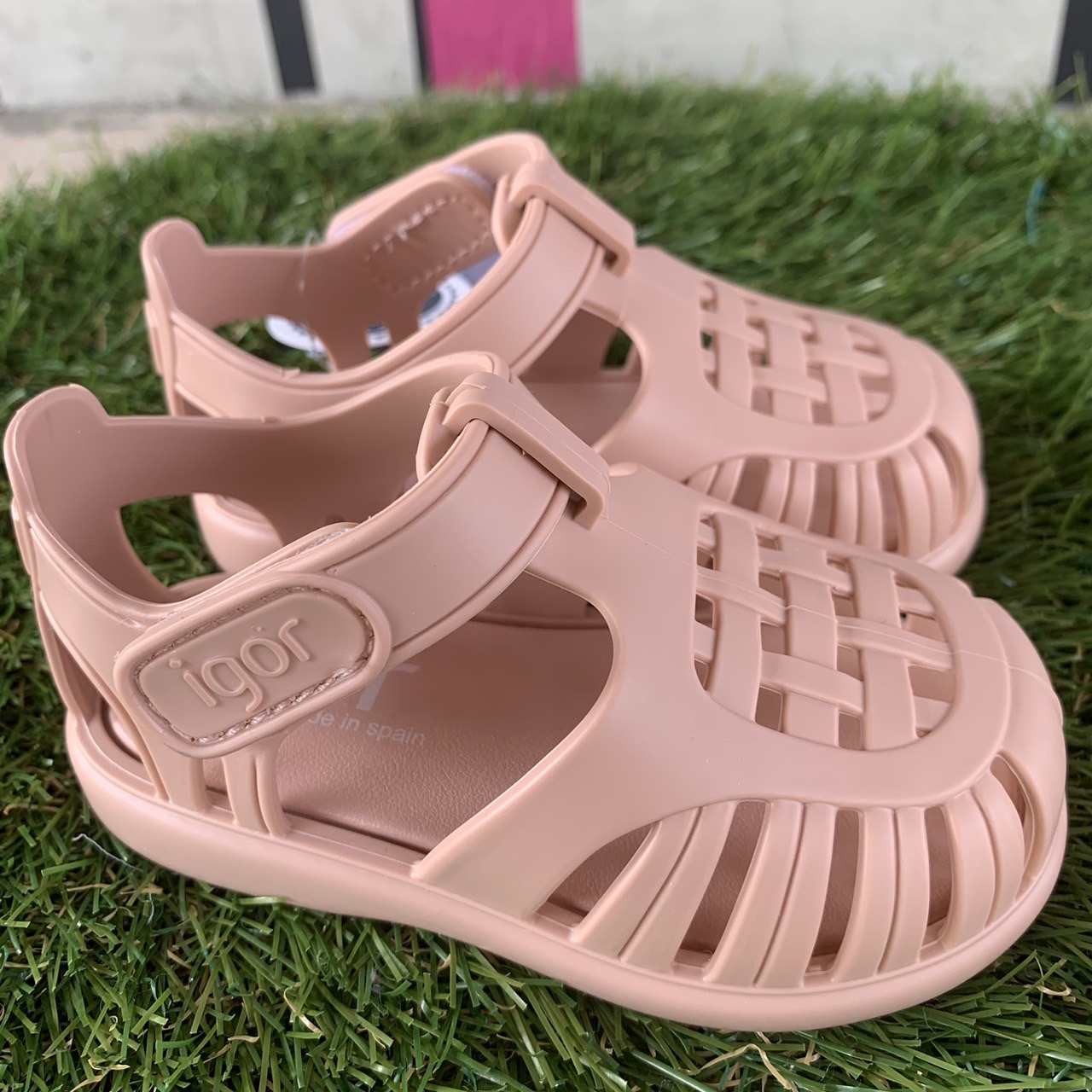 【igor】サンダル・TOBBY VELCRO SOLID/Maquillaje/11-18cm