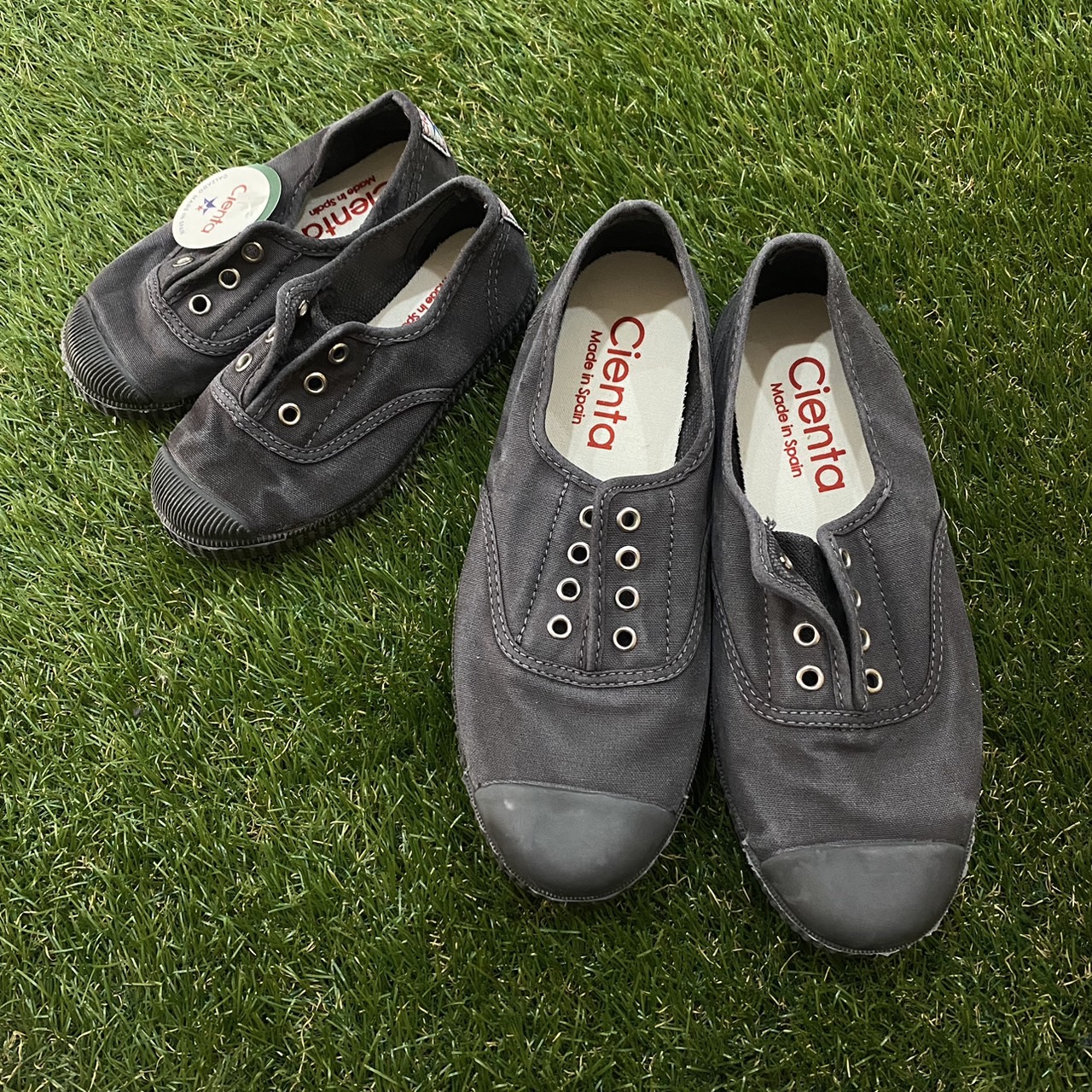 【cienta(シエンタ)】70N77799デッキシューズ(紐なし) ムラ染め/NEGRO キッズ～大人