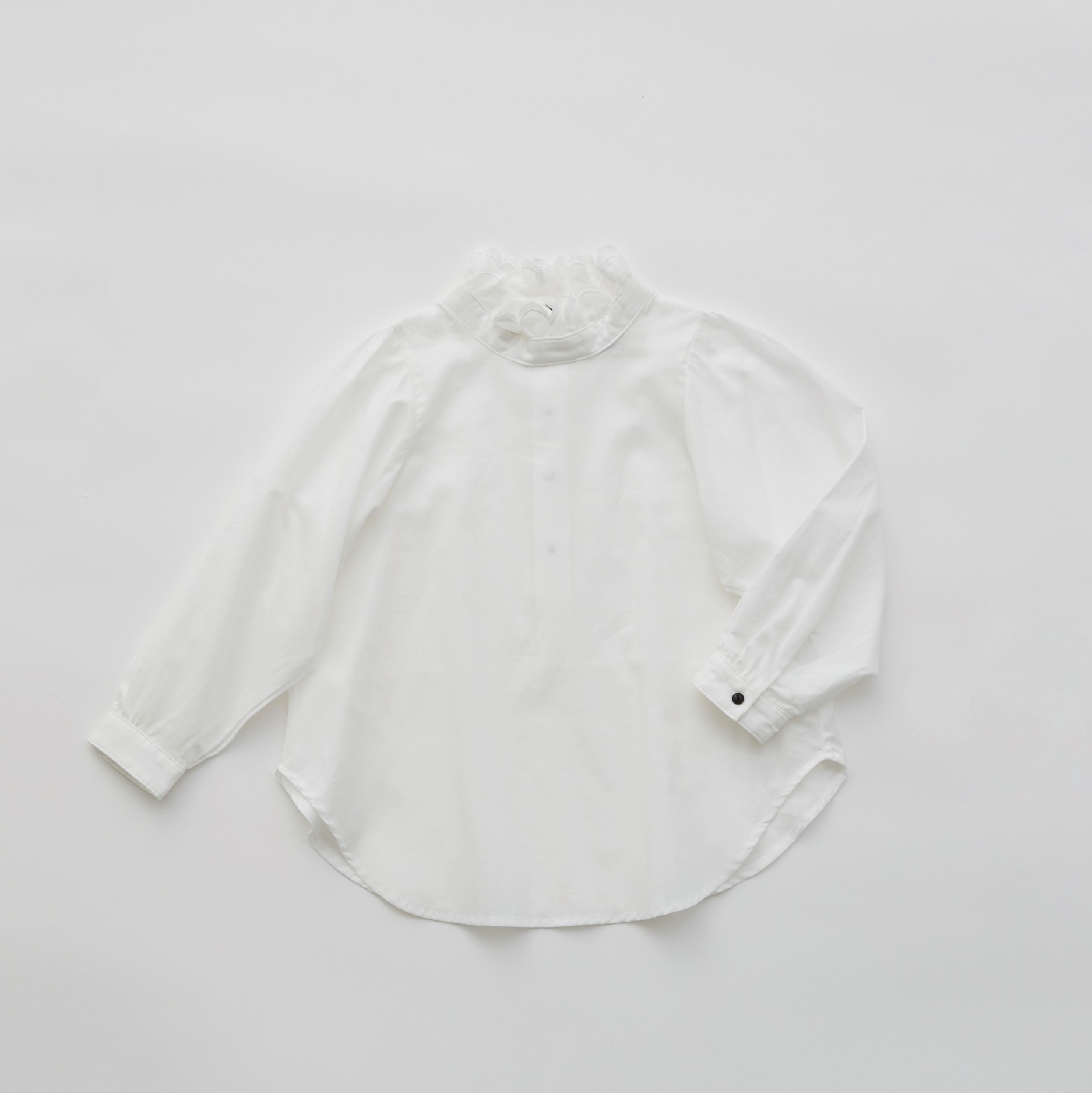 【eLfinFolk】elf-111F17・F23 Ruffled collar  blouse