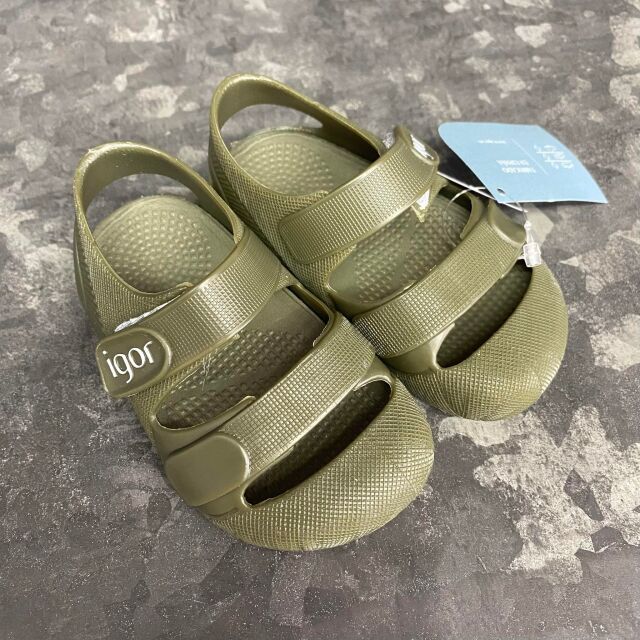 【igor】サンダル・BONDI SOLID/042 KHAKI /11-21cm