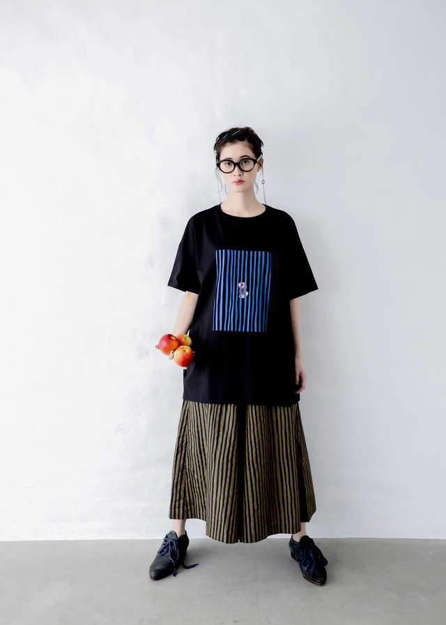 【michirico】MR26SS-04 Apple T/adult/BLACK