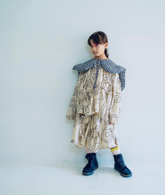 frankygrow】23FWBT-325 Lett. RANDOM HOLE SKIRT