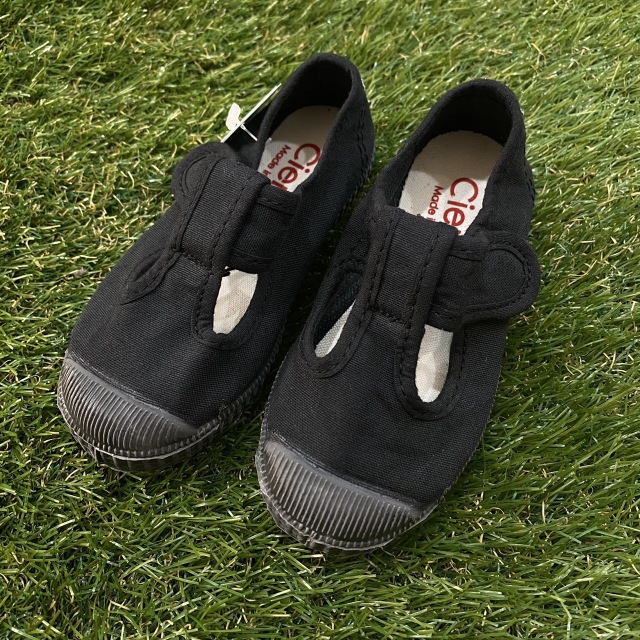 【cienta(シエンタ)】77N99799Tストラップベルクロ後染め/NEGRO キッズのみ