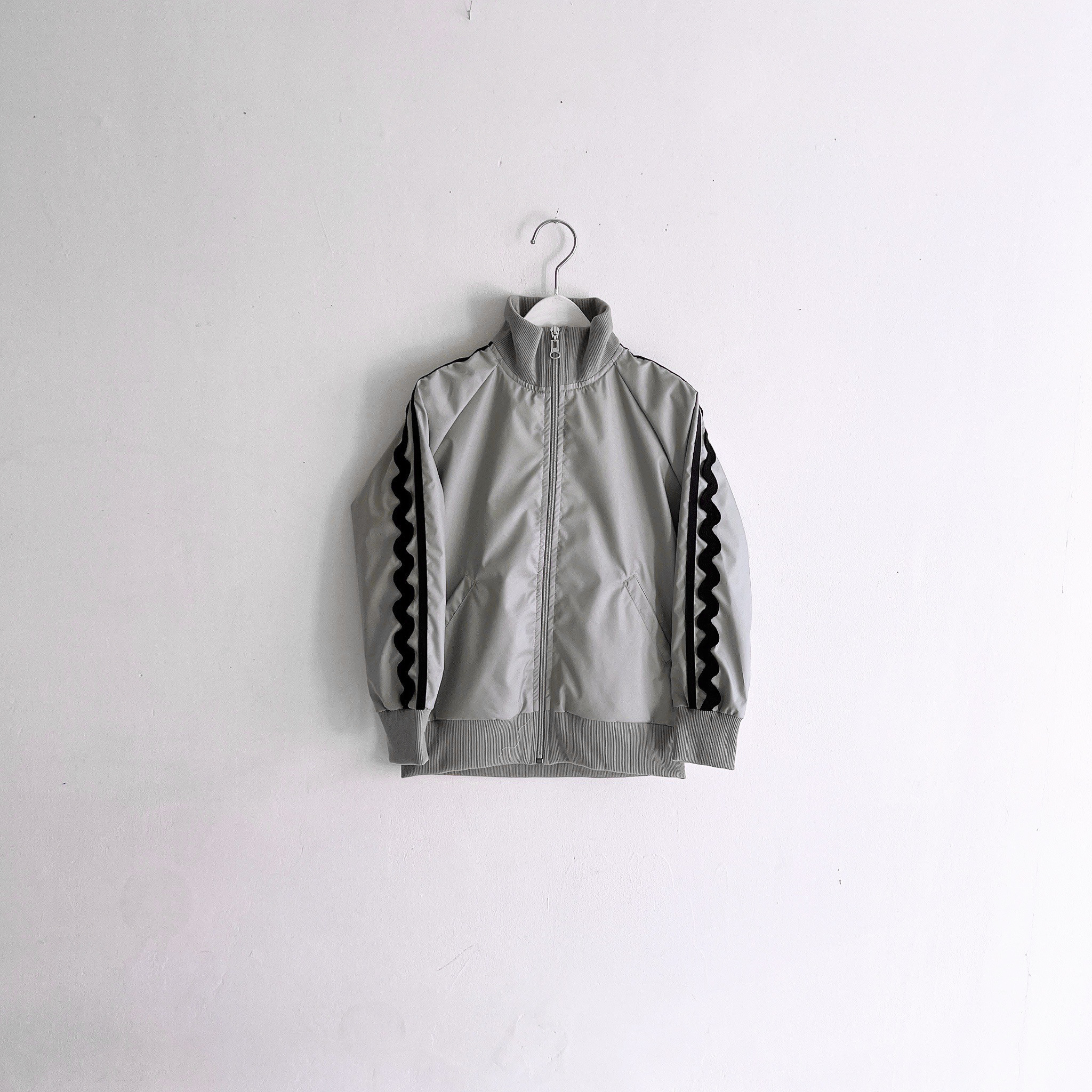 【frankygrow】24FWOT-113 KUMA EMBROIDERY PATCH PE TRACK JACKET/GRAY