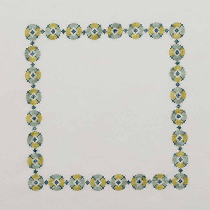 〔Fremme〕　刺繍キット　06-7175