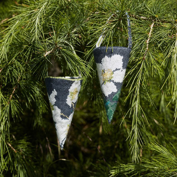 〔Fremme〕　刺繍キット　42-7123