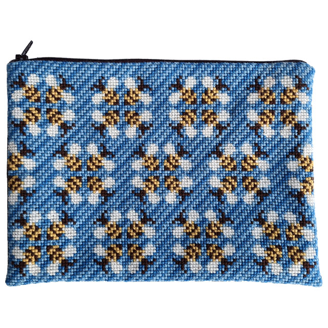 〔fru zippe〕　刺繍キット　71-0523