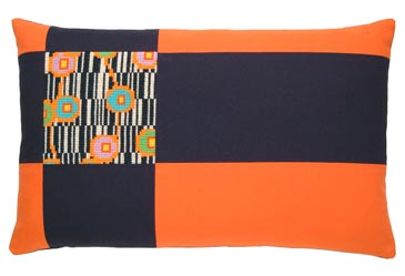 〔fru zippe〕　刺繍キット　74-0172