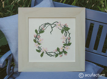 〔Acufactum〕　刺繍キット　A-2438