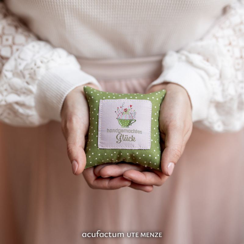 〔Acufactum〕　A-35423　織ラベル / Patch / Handgemachtes Gluck
