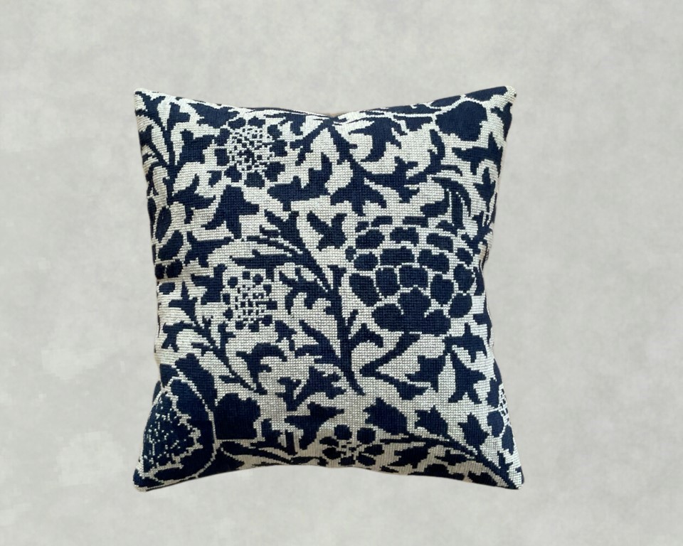 〔Baldyre〕C-21　刺繍キット　BLA PAEONER