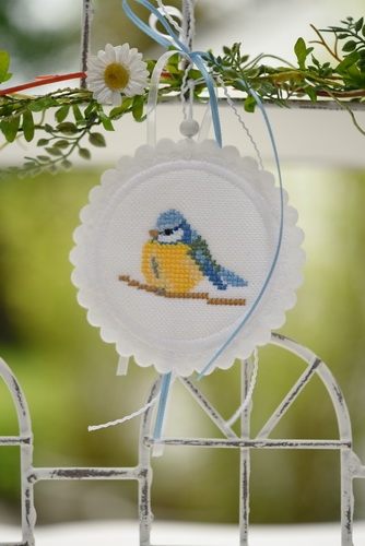 〔Fingerhut〕　A-198　図案＆ロゼット / アオガラ 【在庫あり】