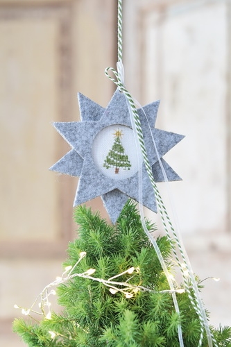 **〔Fingerhut〕　V-1145　星セット