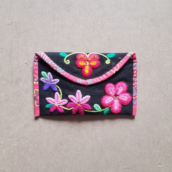 〔Pasom〕　ポーソム刺繍キット　PO-002　Bors