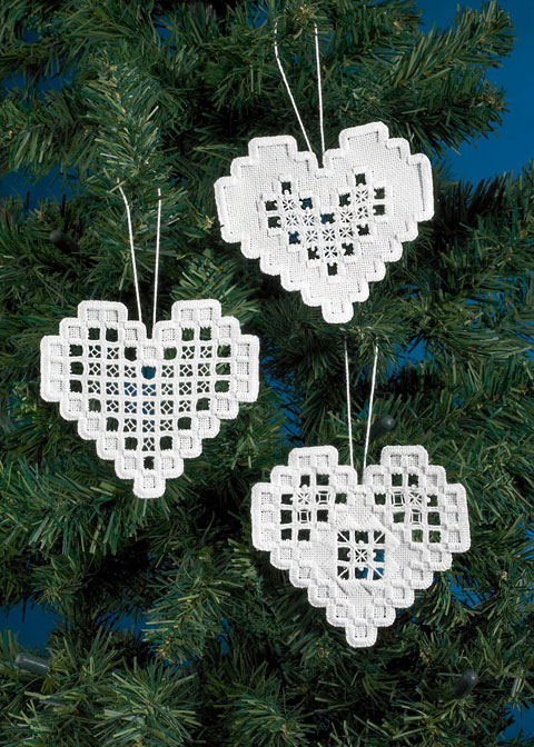 No.527　クリスマスの可愛い訪問者　刺繍ブローチ お手頃価格 No.527 クリスマスの可愛い訪問者 刺繍ブローチ