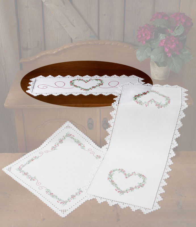 〔Permin〕　ハーガンダー刺繍キット　P63-1606