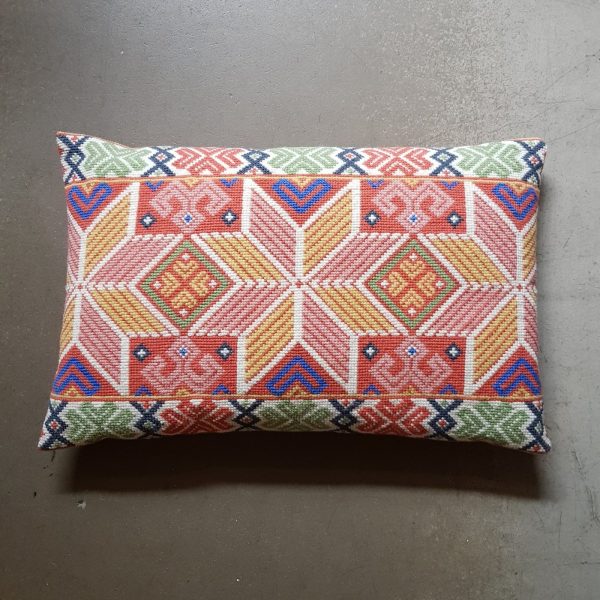 〔Svensk Hemslojd〕　クロスステッチキット　Sommar