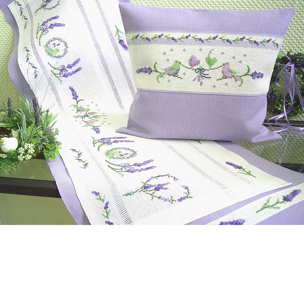 **〔UB Design〕　図案　UB-650　Vogeltraume im Lavendel