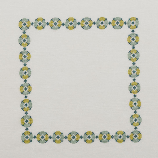 〔Fremme〕　刺繍キット　06-7175