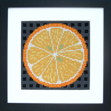 〔fru zippe〕　刺繍キット　70-0413