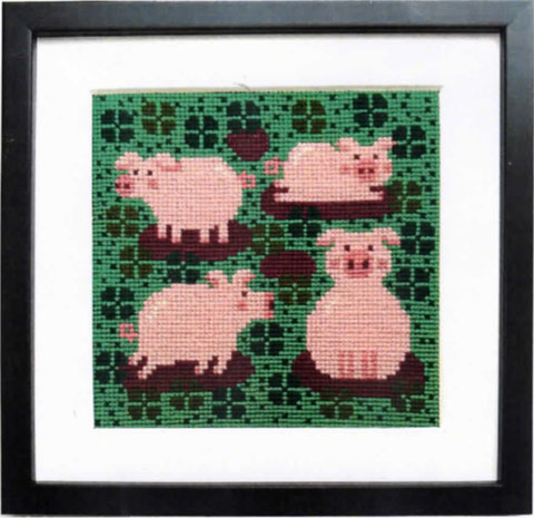 4/12まで特別価格★フランスアンティーク刺繍★クッション★ フランスアンティーク うさぎと亀の赤糸刺繍 壁掛け