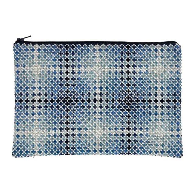 〔fru zippe〕　刺繍キット　71-0630　<Happy Point 5倍>