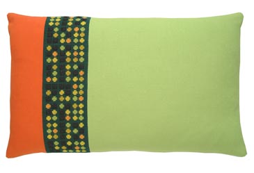 〔fru zippe〕　刺繍キット　74-0171　＜訳ありセール　20%OFF＞