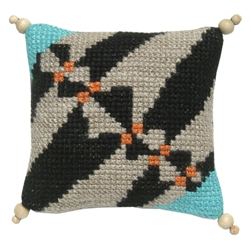 〔fru zippe〕　刺繍キット（76-N1～N18）