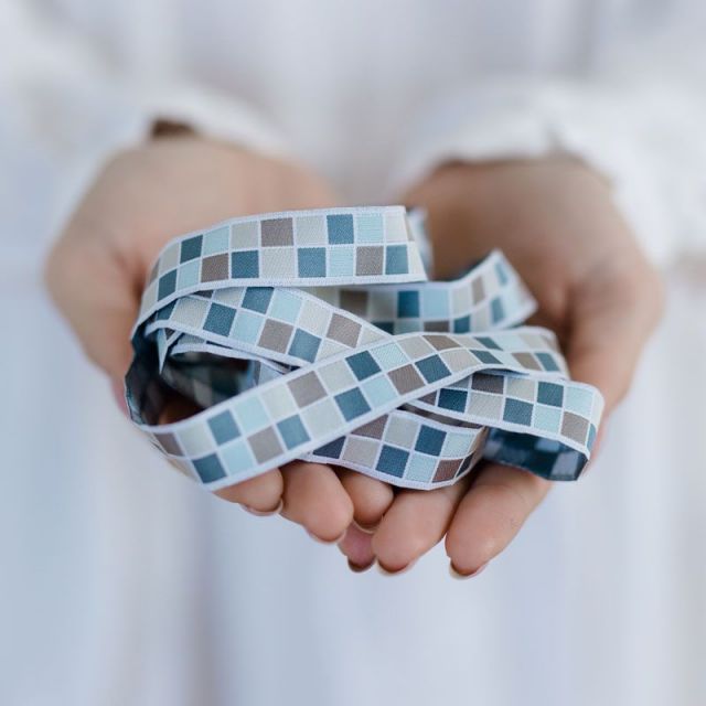 *〔A-35212〕　リボンテープ  スクエア 1.6cm幅　 (10cm単位）